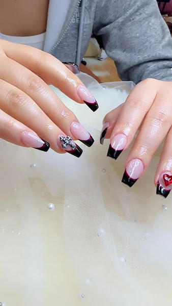 Spa Nails & Hair 2