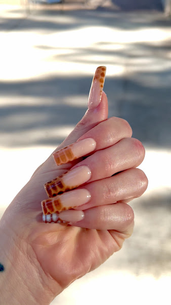 Glow Spa & Nails 2