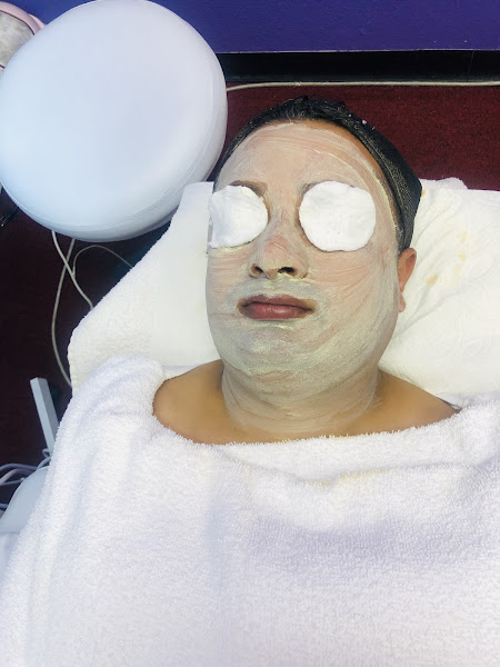 Welcome beauty & Threading