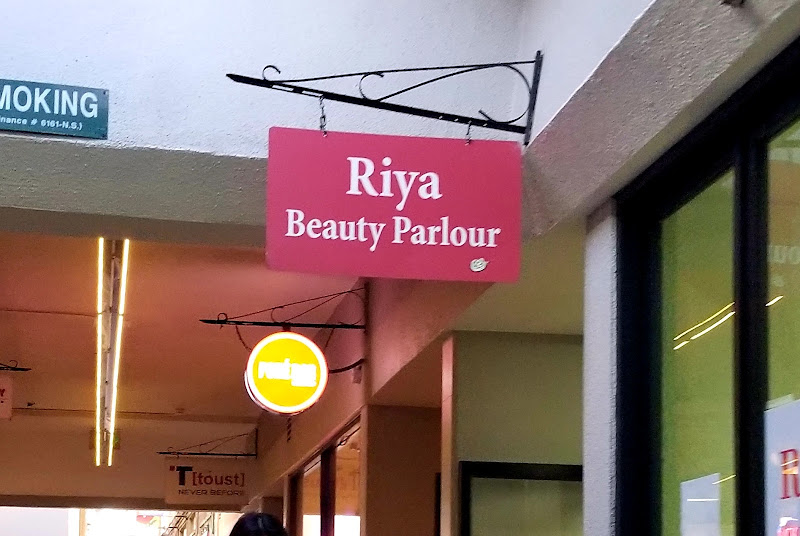 Riya Beauty Parlor 2
