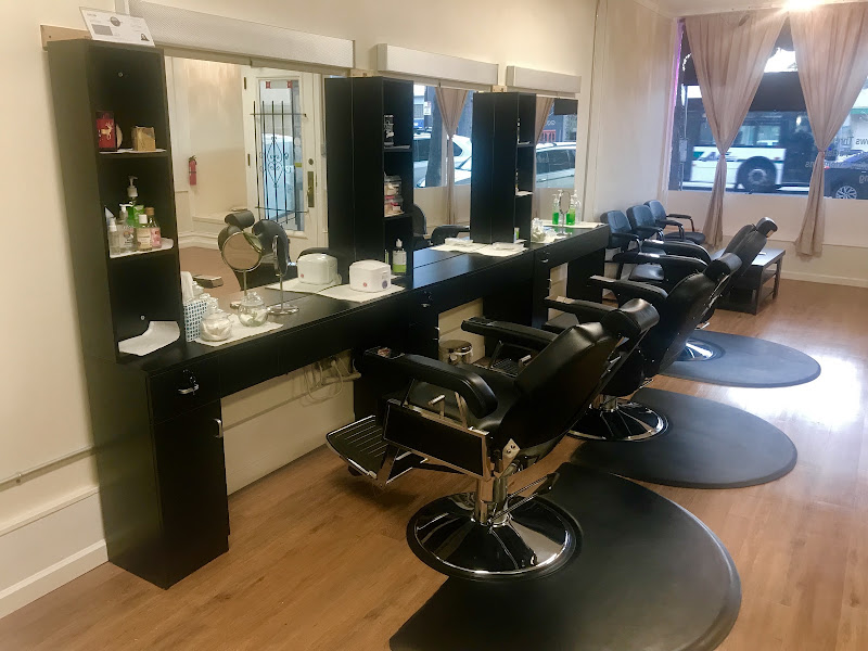 Jasmi Beauty & Threading 3