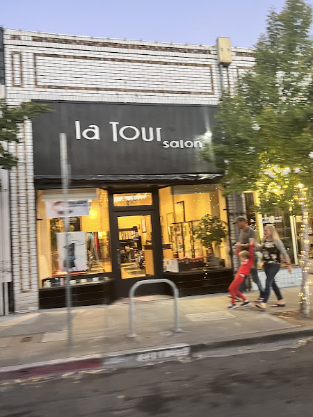 La Tour Salon 2