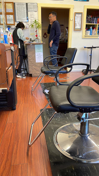 Lili Hair Salon 2