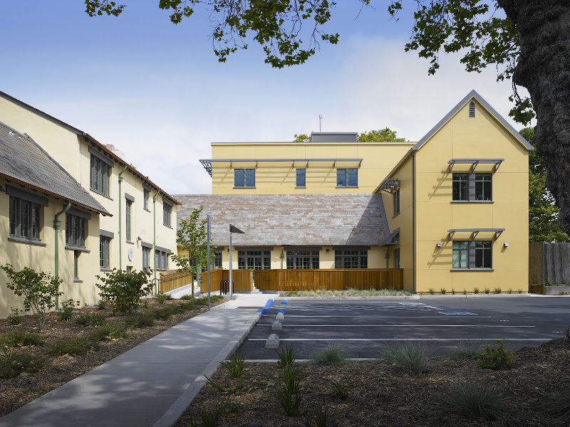 LifeLong West Berkeley Health Center