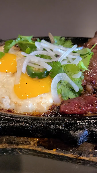 Huynh Restaurant 3