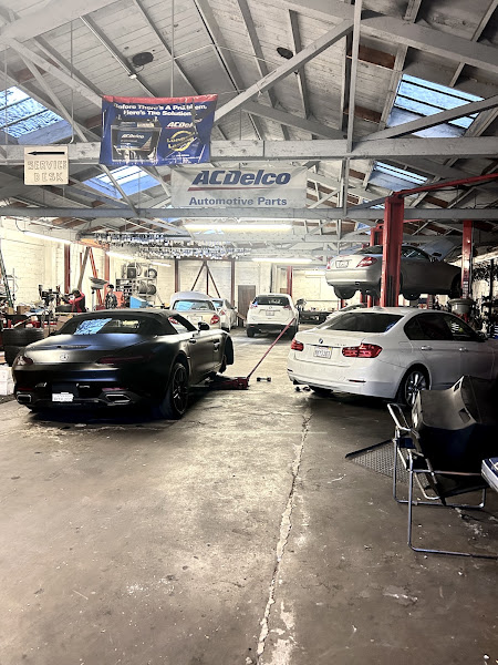 Berkeley Auto Repair Center
