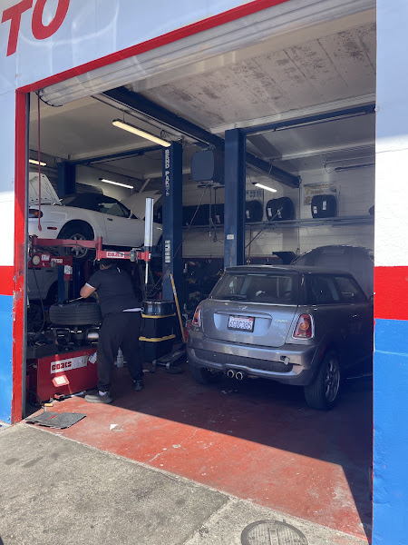 Yen's Auto Services & Tires 5
