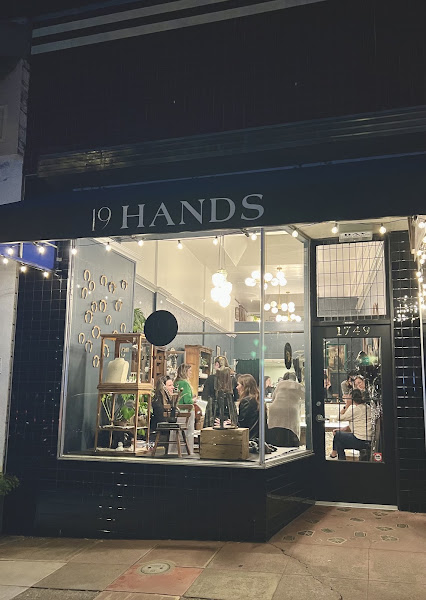 19 Hands Jewelry Boutique // custom jewelry // permanent jewelry