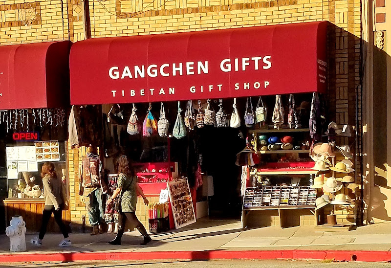 Gangchen Gifts