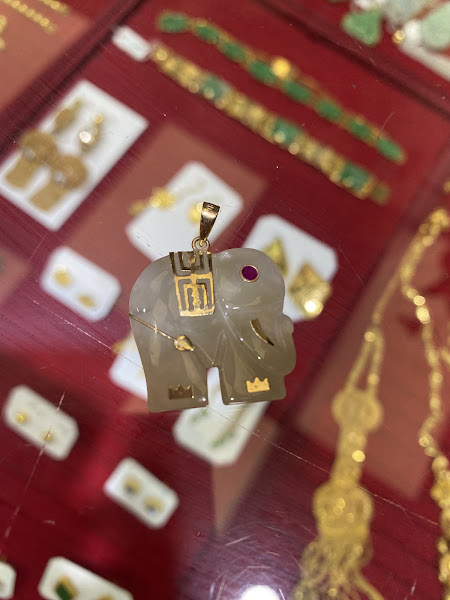 Phuong Jewelry Store 4