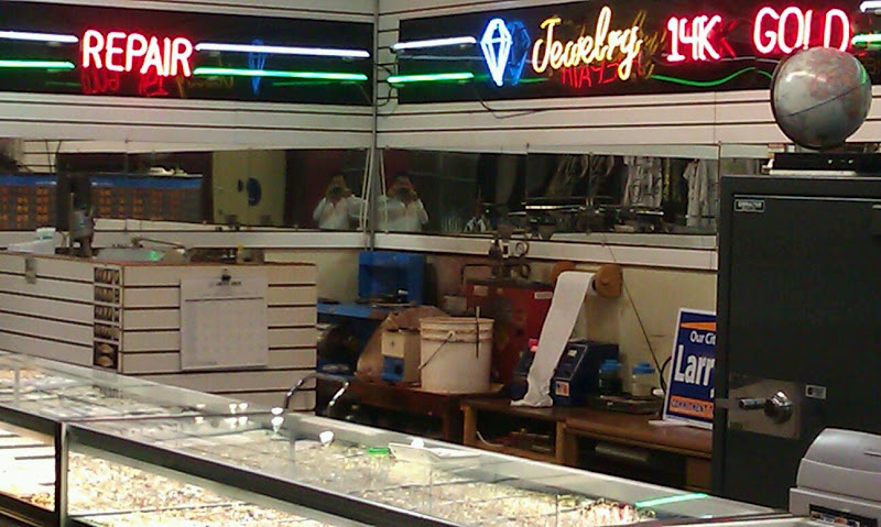 Lee's Jewelry