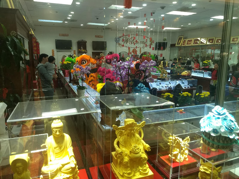 Vinh Thanh Jewelry 3