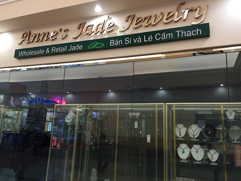 Anne's Jade Jewelry 4