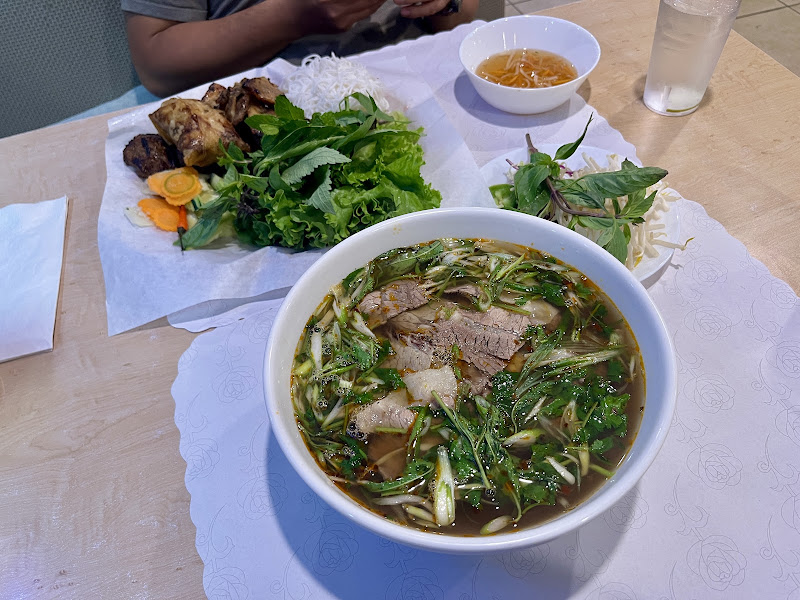 Pho Thin Hanoi Vietnamese Restaurant 4