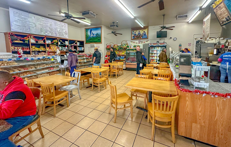 Las Pacitas Salvadorean Bakery 4