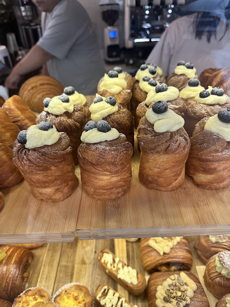 Ones Cafe & Bakery 3