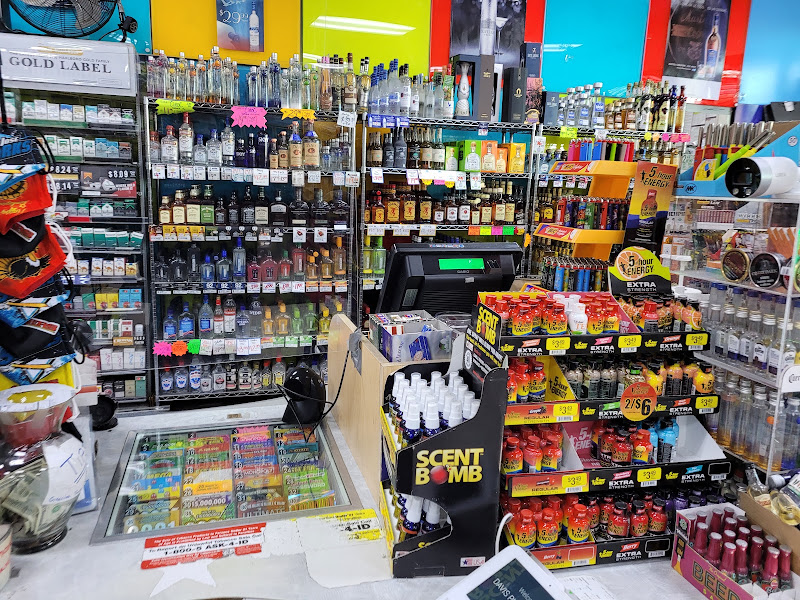 Davis Plaza Market 2