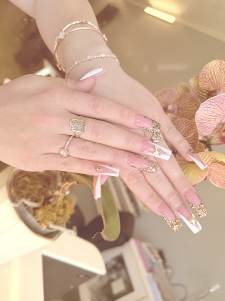 QT Nails & Spa 2
