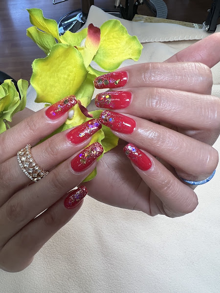 Modern Hair & Nails 3