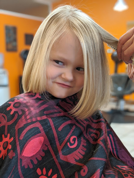 Dimension Salon 2