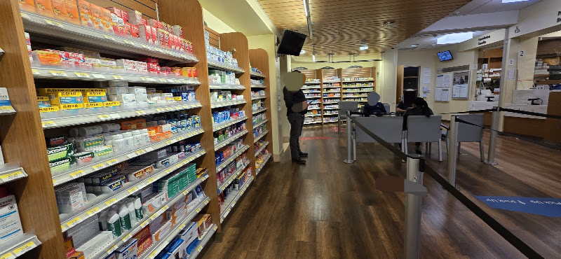 Kaiser Permanente Pharmacy - San Leandro 4