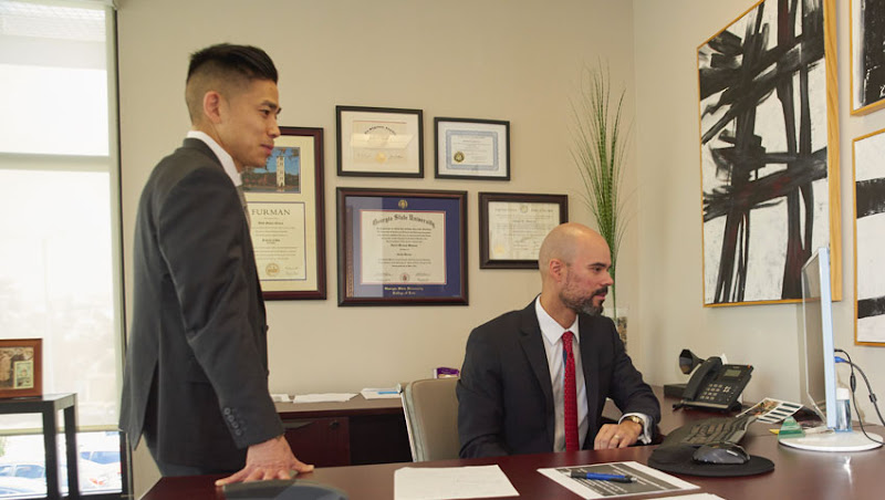 De Castroverde Law Group 2
