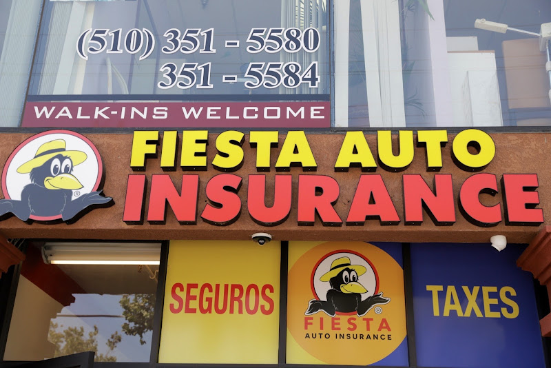 Fiesta Auto Insurance & Tax Service 5