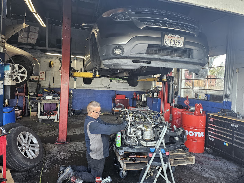 J&J Auto Repair 4