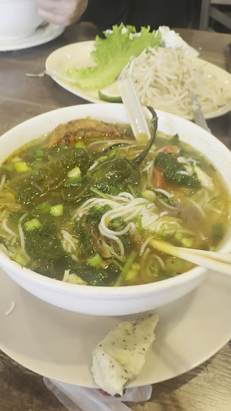 Xuân Hương Restaurant 2