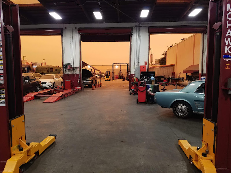 Doral's Auto Repair 3