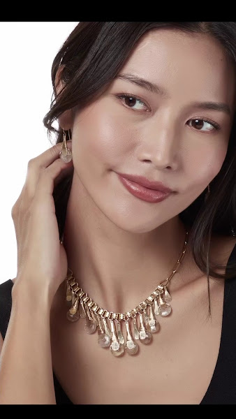 Mabel Chong 2