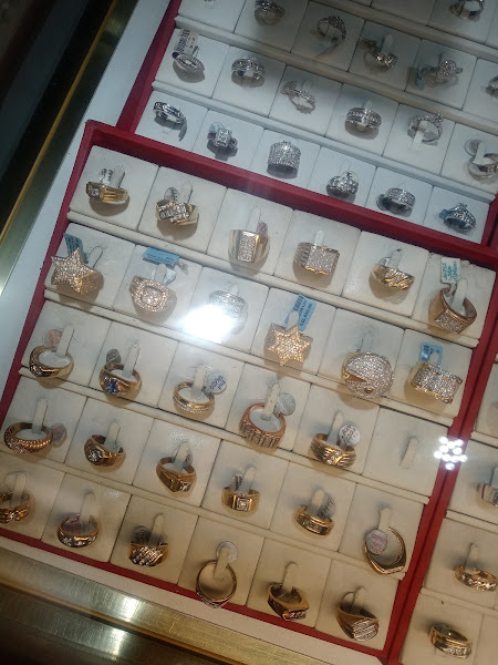 H Bee Jewelry 2