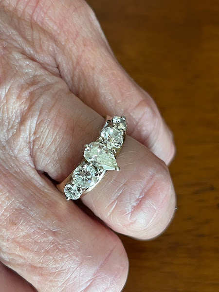 Caratti Jewelers 3