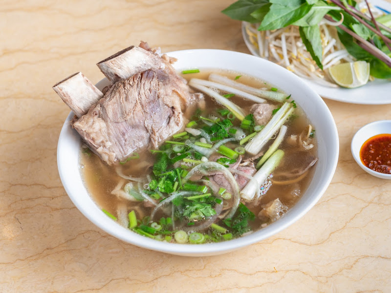 Pho Bò To & Bò Né 5