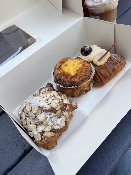 Ones Cafe & Bakery 4