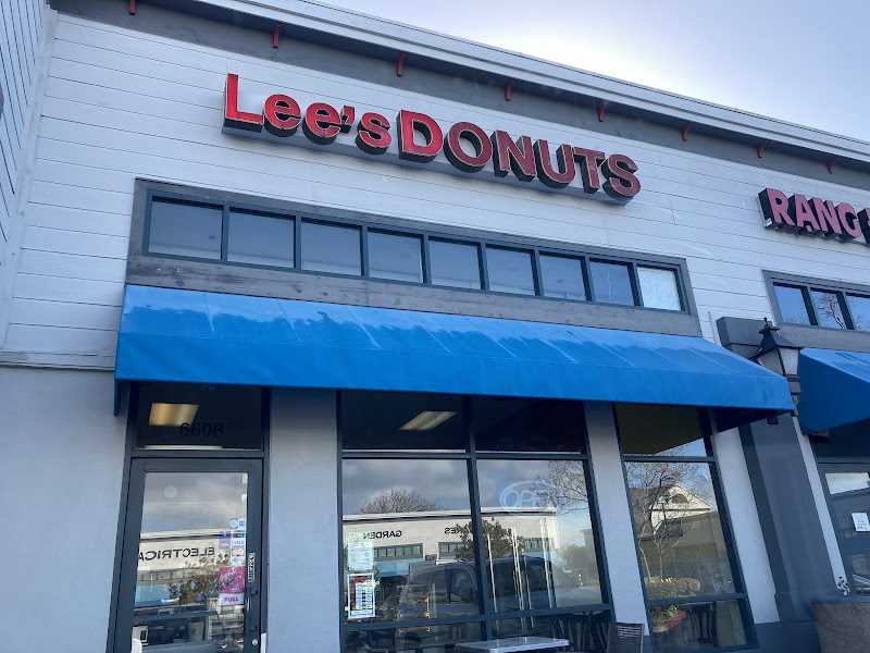 Lee's Donuts