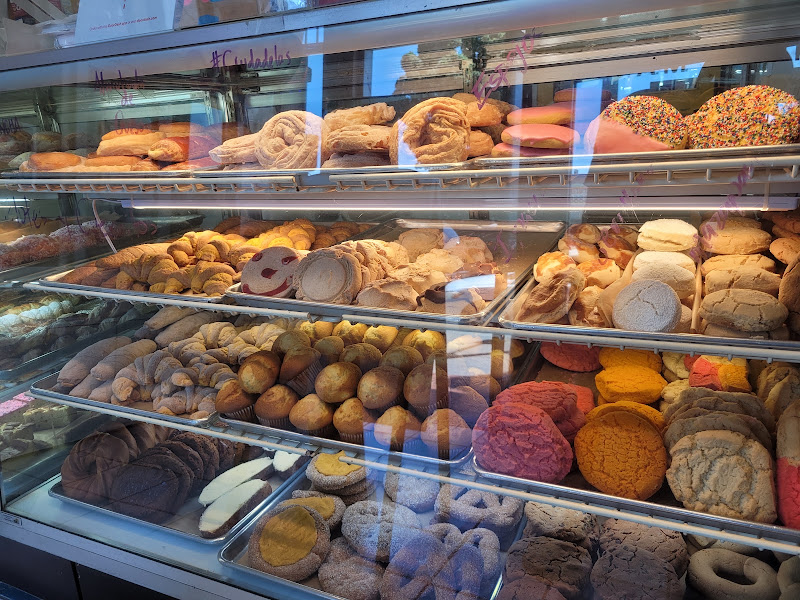 Pena's Bakery #2