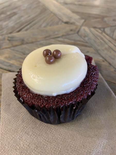 Cupcakin Bake Shop 3