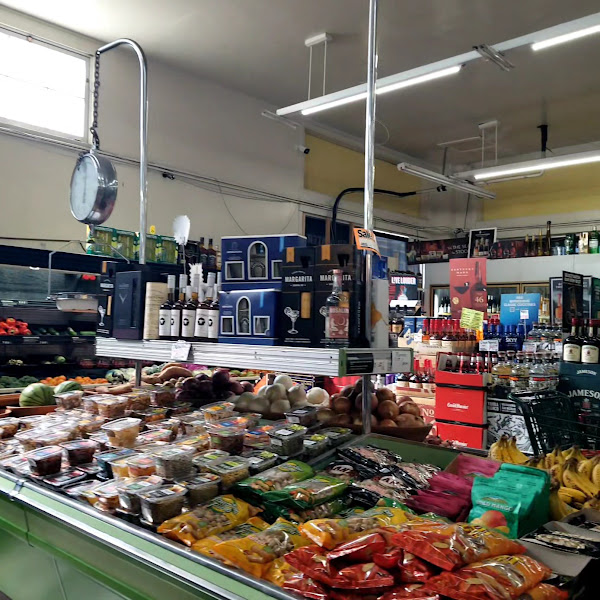 Chestnut Encinal Market 2