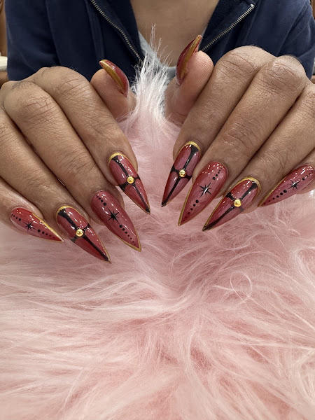 Hi Tech Nails