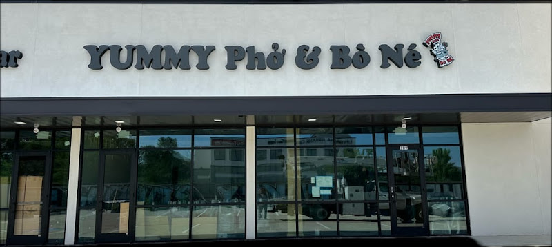 Yummy Pho & Thai Bistro 1