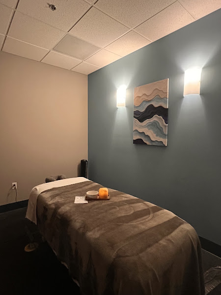 Hand & Stone Massage and Facial Spa 2