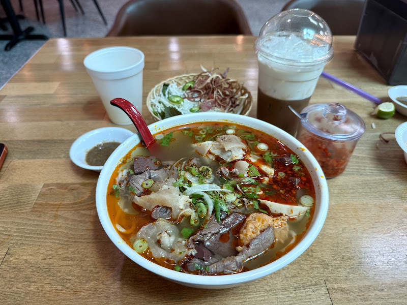 BỤI QUÁN 4