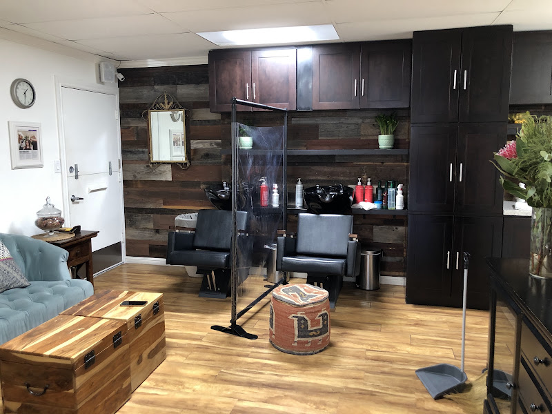 Sabai Salon & Blow Dry Bar 2