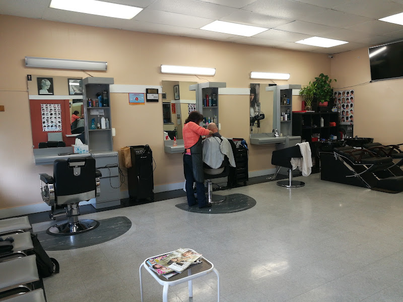 Modern Hair Studio 5