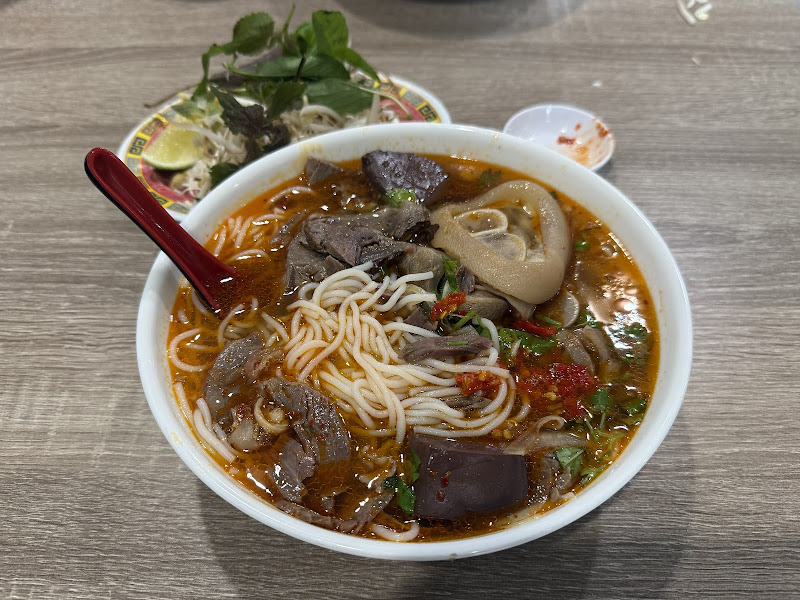 DONG BA HUE 3