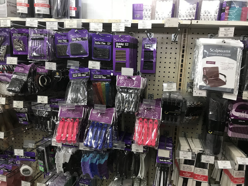 Oakland Nails & Beauty Supply 3