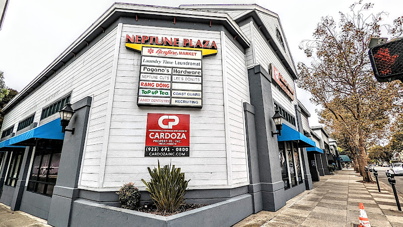 Neptune Plaza Shopping Center