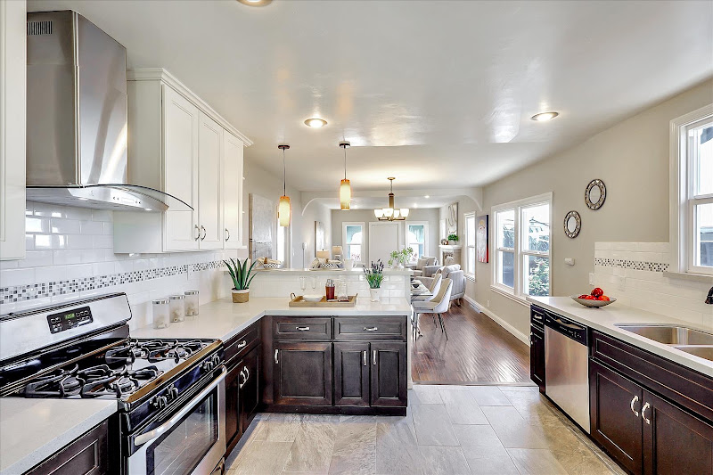 Coast + Co Real Estate - Ryan Dunn | Realtor | Broker Associate 5