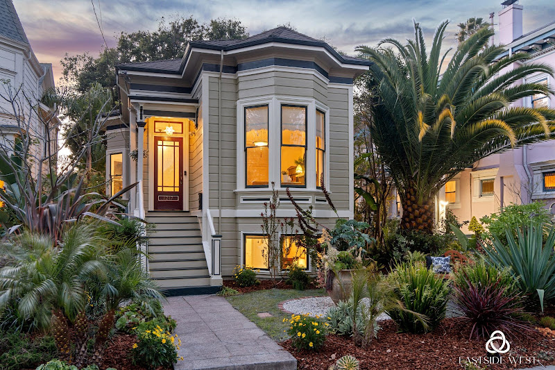 Eastside West ~ Becky Cusack, Broker 2